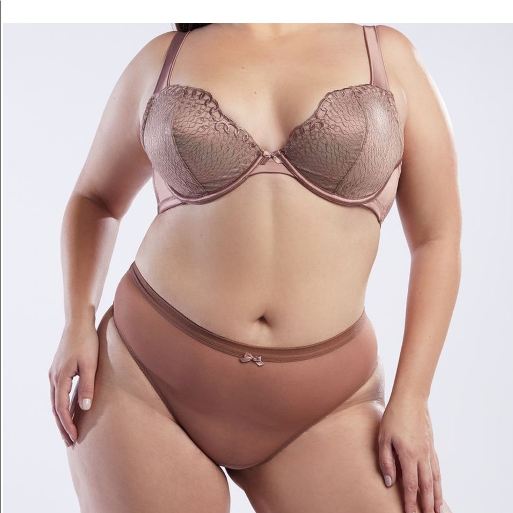 Savage X Fenty Plus Set